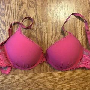 Victoria Secret Women's Bra